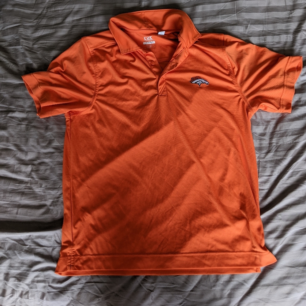 Mens/Boys Medium Denver Broncos Logo Golf Shirt